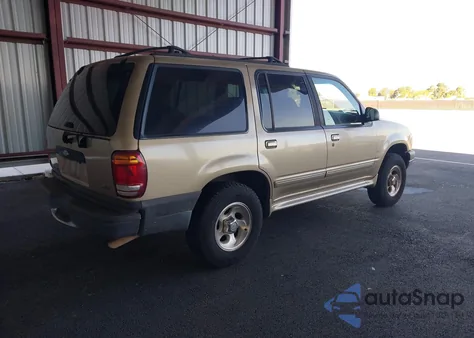 1999 Ford Explorer Eddie Bauer/Limited/Xlt из США, поврежденный, VIN 1FMZU35P6XZB82954